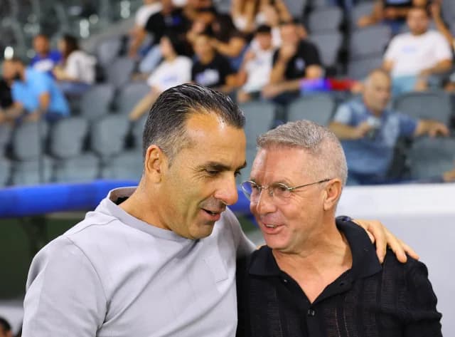Augusti y Canandi: Sonrisas antes del partido