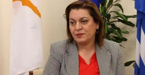 שרת החינוך אתנה מיכאלידו תקבל תואר דוקטור לשם כבוד בפטרס