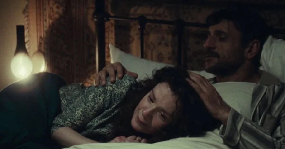 "The House by the River": Premiere Thrills Viewers – Peggy Trikalioti Praised