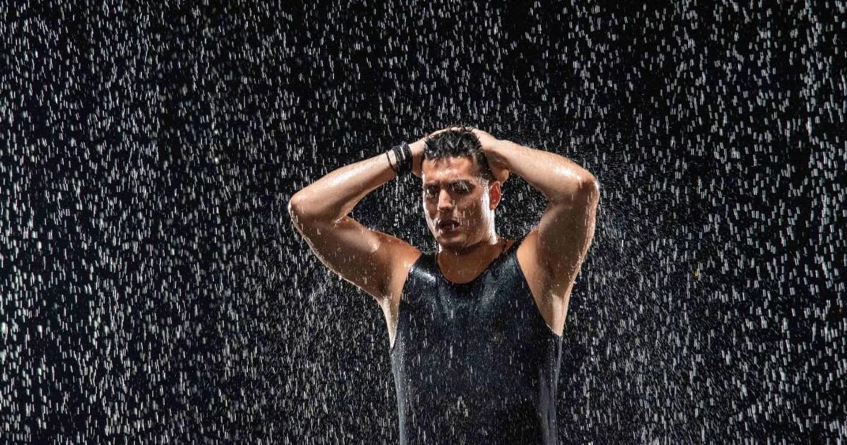 Giorgos Kakosaios: Nuevo video clip «Ni enemigos ni amigos»