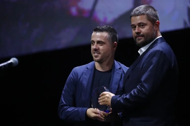 PSAP Awards: Vieirinha Honored by Gkagkatsis