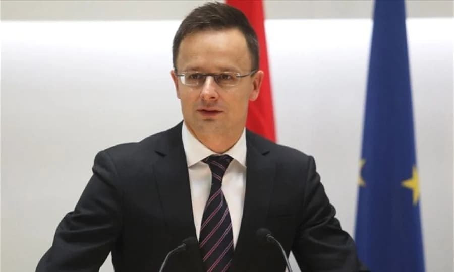 Ungarischer Außenminister: EU-Sanktionen schaden Europa mehr als Russland