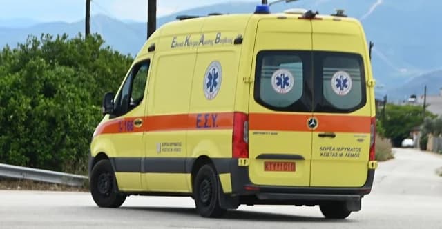 Τέσσερις τραυματίες σε μετωπική σύγκρουση στον Λαγκαδά
