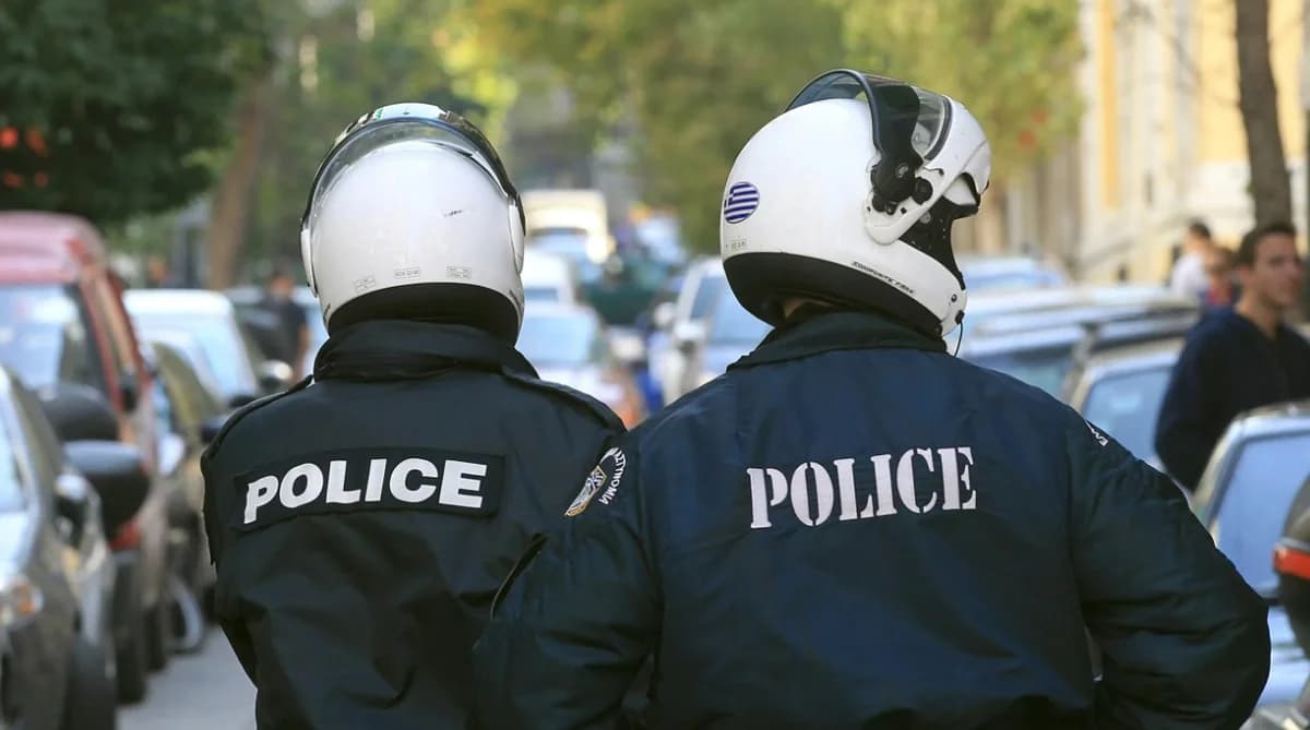 克桑西：警察绑架并殴打公民，误以为其为移民