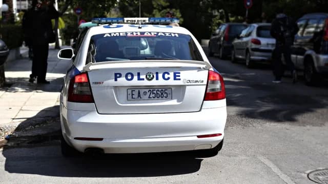 Amfilochia: 50-Jähriger wegen sexueller Handlungen an 4-jähriger Tochter verhaftet