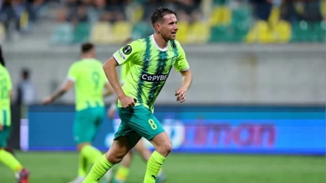 Conference League: AEK Larnaca aplasta 4-0 al Alkmaar
