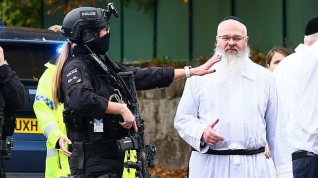 Manchester Synagogue Attack: Security Guard and Rabbi Hailed as Heroes