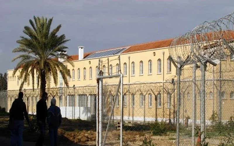 טענות לטיוח אונס והתעללויות בבתי הכלא בקפריסין