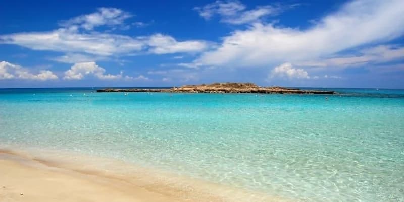 Κύπρος: Ιδανικός φθινοπωρινός προορισμός με 28°C τον Οκτώβριο