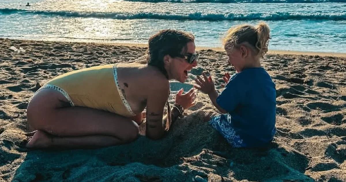 Εριέττα Κούρκουλου Λάτση: Τρυφερή φωτογραφία με τον γιο της, Λέοντα