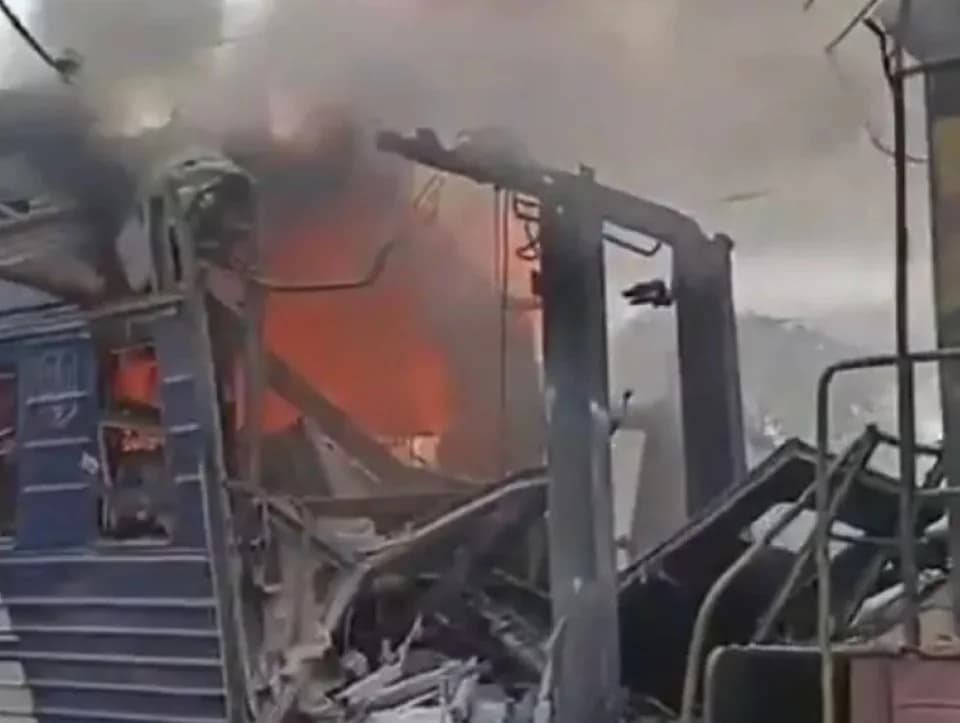Ukraine: Russischer Angriff auf Zug – Mindestens 30 Verletzte