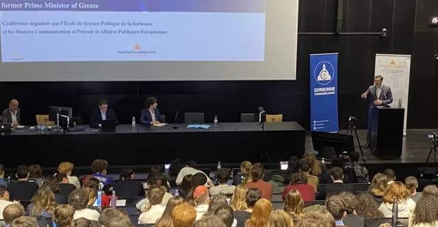 Τσίπρας: «Η συζήτηση για νέο κόμμα γίνεται ερήμην μου»