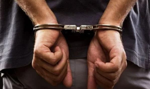 Joven de 24 años detenido por posesión de pornografía infantil