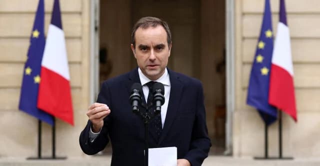 Francia: Lecornu dimite tras 27 días – Incertidumbre política