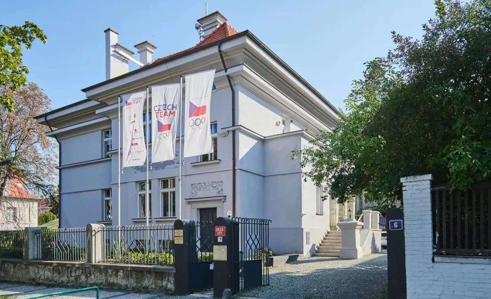Zyprisches Olympisches Komitee nimmt am Kongress der Europäischen Olympischen Akademien in Prag teil