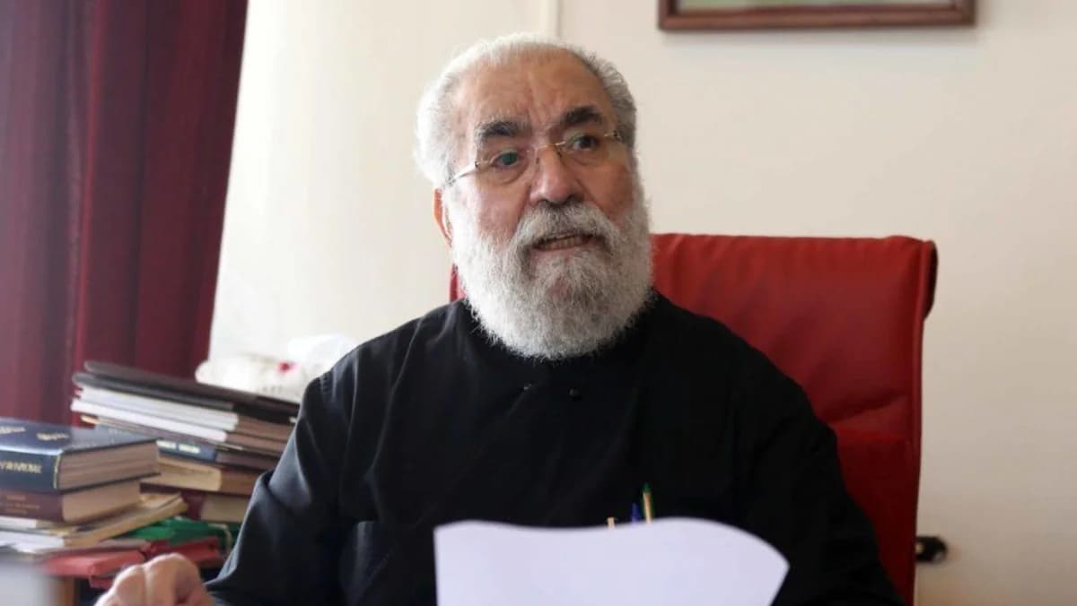Ehemaliger Bischof von Kition, Chrysostomos, stirbt