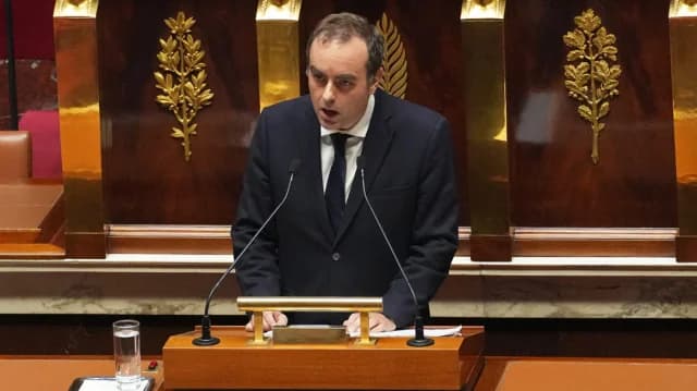 Lecornu Proposes Pension Reform Freeze Until Presidential Elections