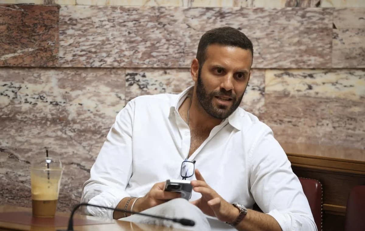 Nikos Pappas: 'Stellen Sie mir eine Karte für Anorthosis aus, um meine Karriere zu beenden'