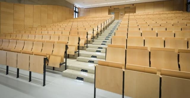 Μη Κρατικά Πανεπιστήμια: Πιστοποιήσεις για 12 σχολές, εκτός 3 Νομικές