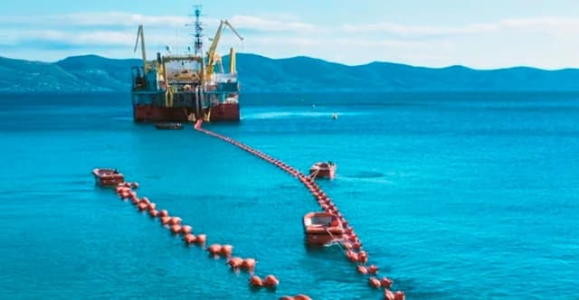 Positive Climate in Trilateral Teleconference for Greece-Cyprus Interconnection