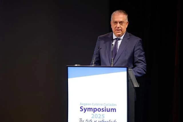 Theodorikakos: Apoyo a las inversiones en la industria naval y la Grecia insular