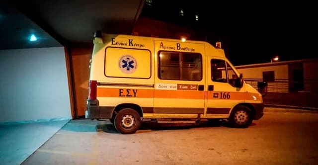 Τροχαίο στο Ηράκλειο: Μητέρα και παιδί εγκλωβίστηκαν, ο 13χρονος στη ΜΕΘ