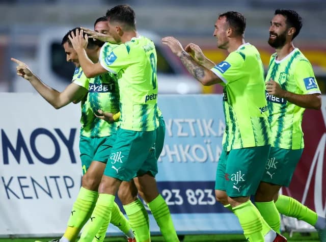 Fácil victoria para el AEK (video)