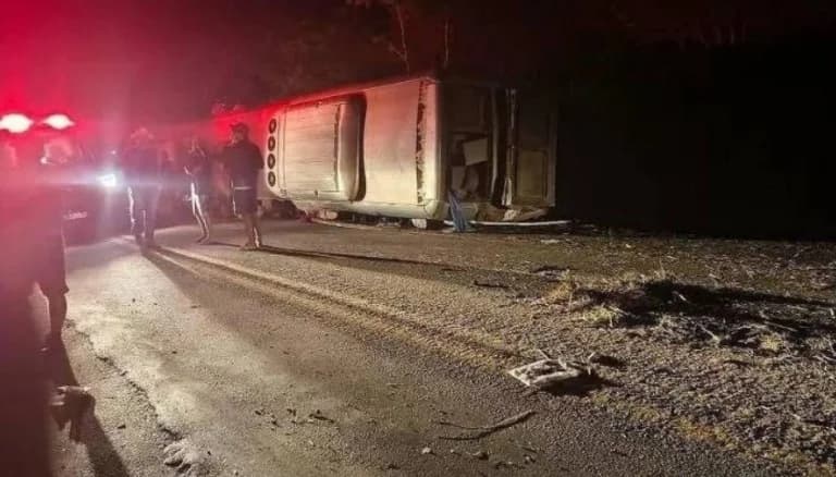 Brasilien: Mindestens 17 Tote bei Busunglück