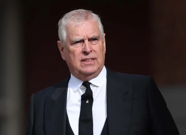 Prinz Andrew: Vorwürfe müssen angegangen werden, sagen Palastquellen