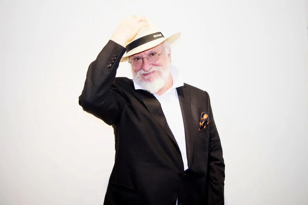 Dionysis Savvopoulos: Insights into His Life and Work Through His Own Words