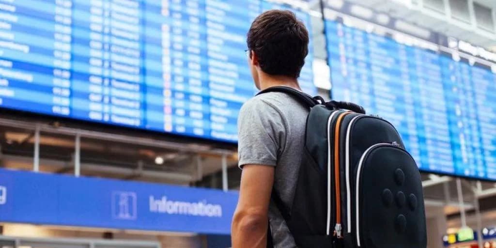 עיכובים בטיסות בקפריסין עקב מחסור בכוח אדם - מחקר מגלה