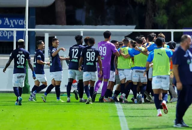 Ethnikos Achnas schlägt Enosis Paralimni mit 5:1