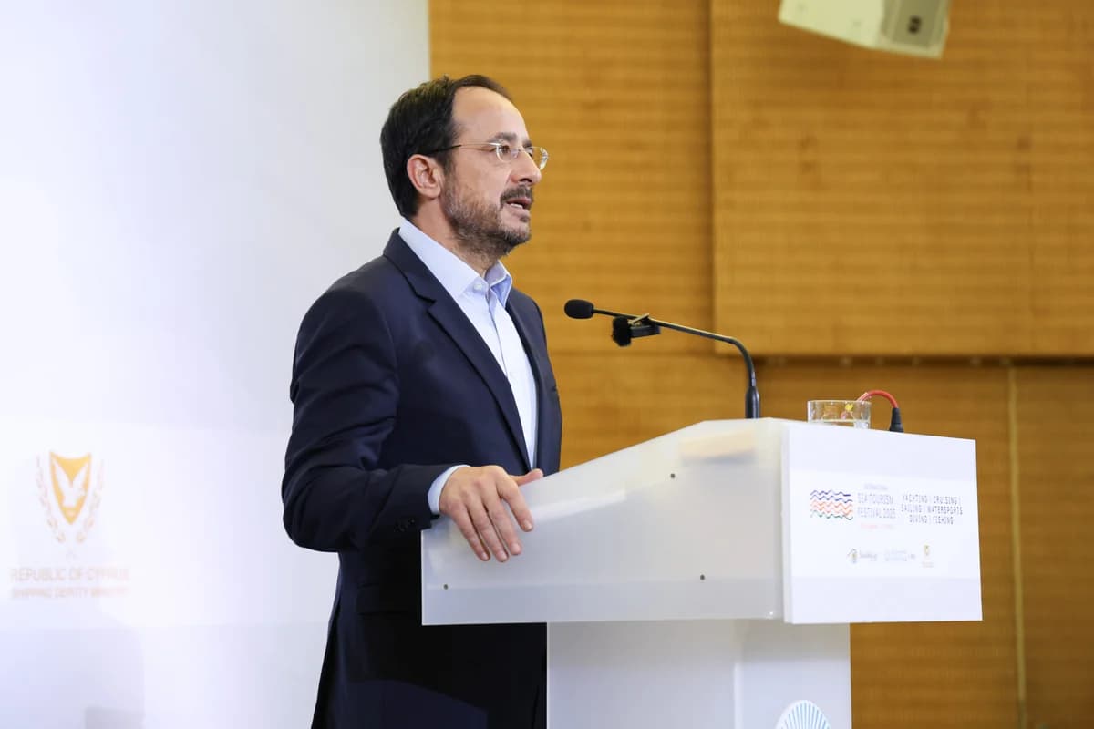 Zyprischer Präsident kündigt Initiativen für Tauchtourismus an