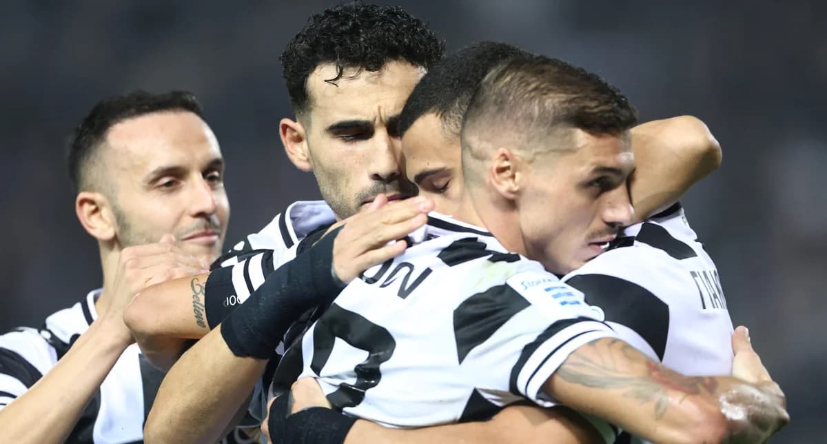 PAOK - Volos 3-0: Líder con goles de Yakoumakis y Ozdoev