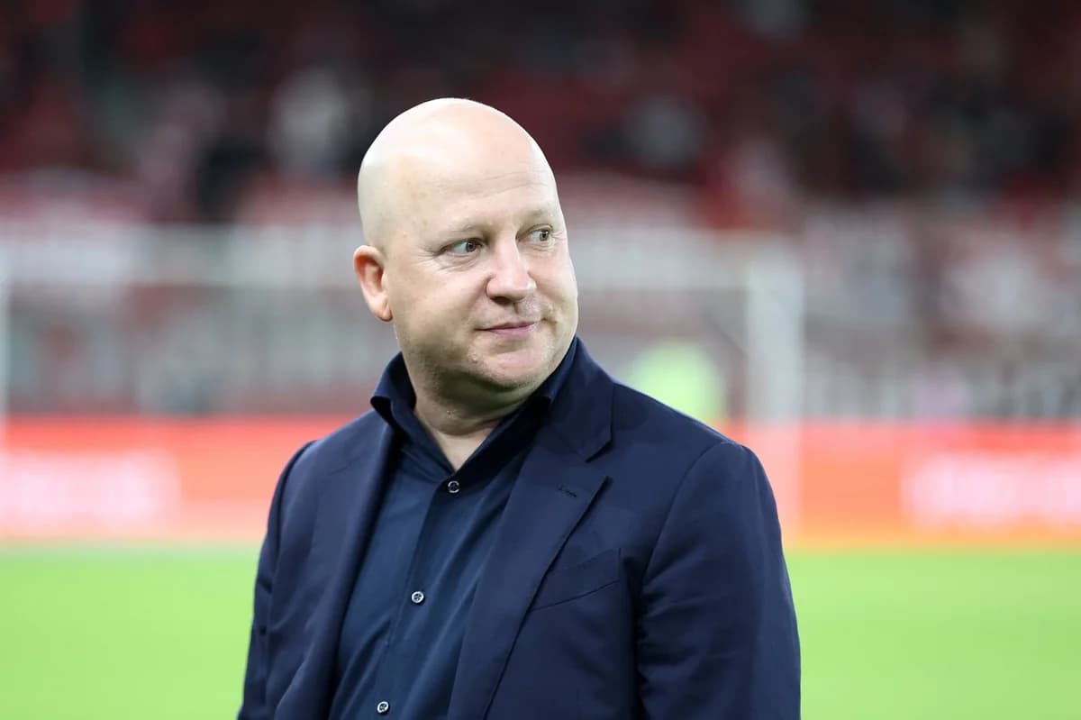 Nikolic: "Necesitamos una solución en fichajes - Tal vez algunos jugadores estén cansados"