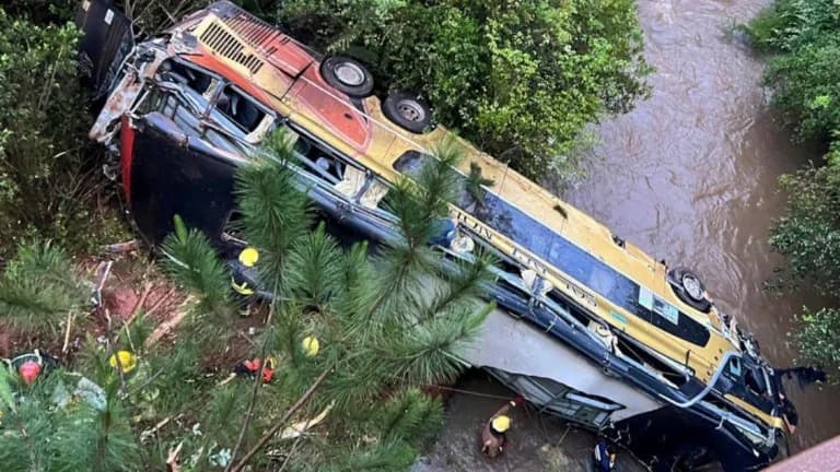 阿根廷：巴士事故至少 9 人死亡