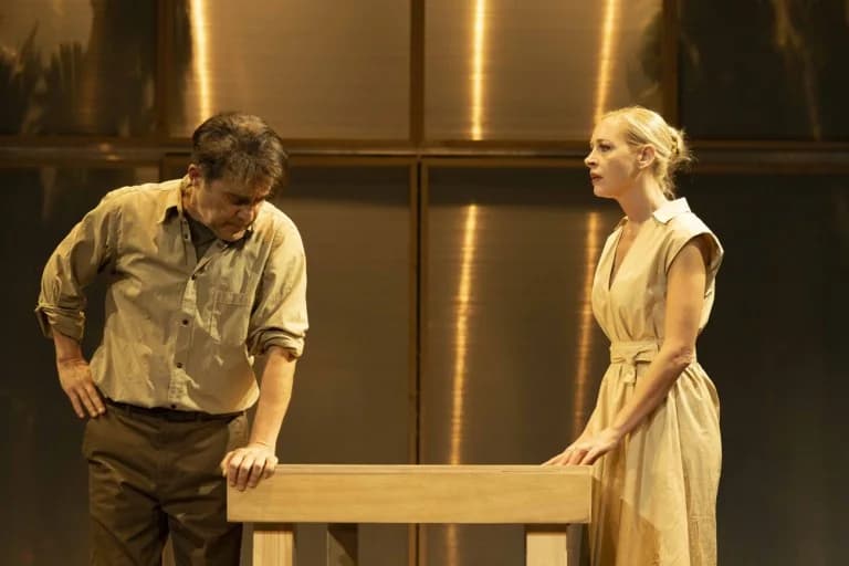 "Alligators" Returns to Auditorium Sina