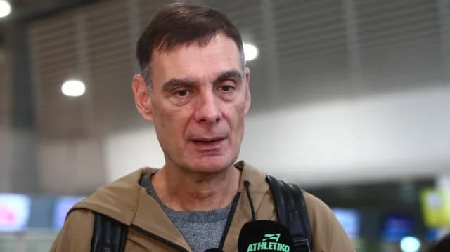 Bartzokas: Es ist paradox, Olympiacos als Favoriten zu betrachten und ihn gleichzeitig als mangelhaft anzusehen