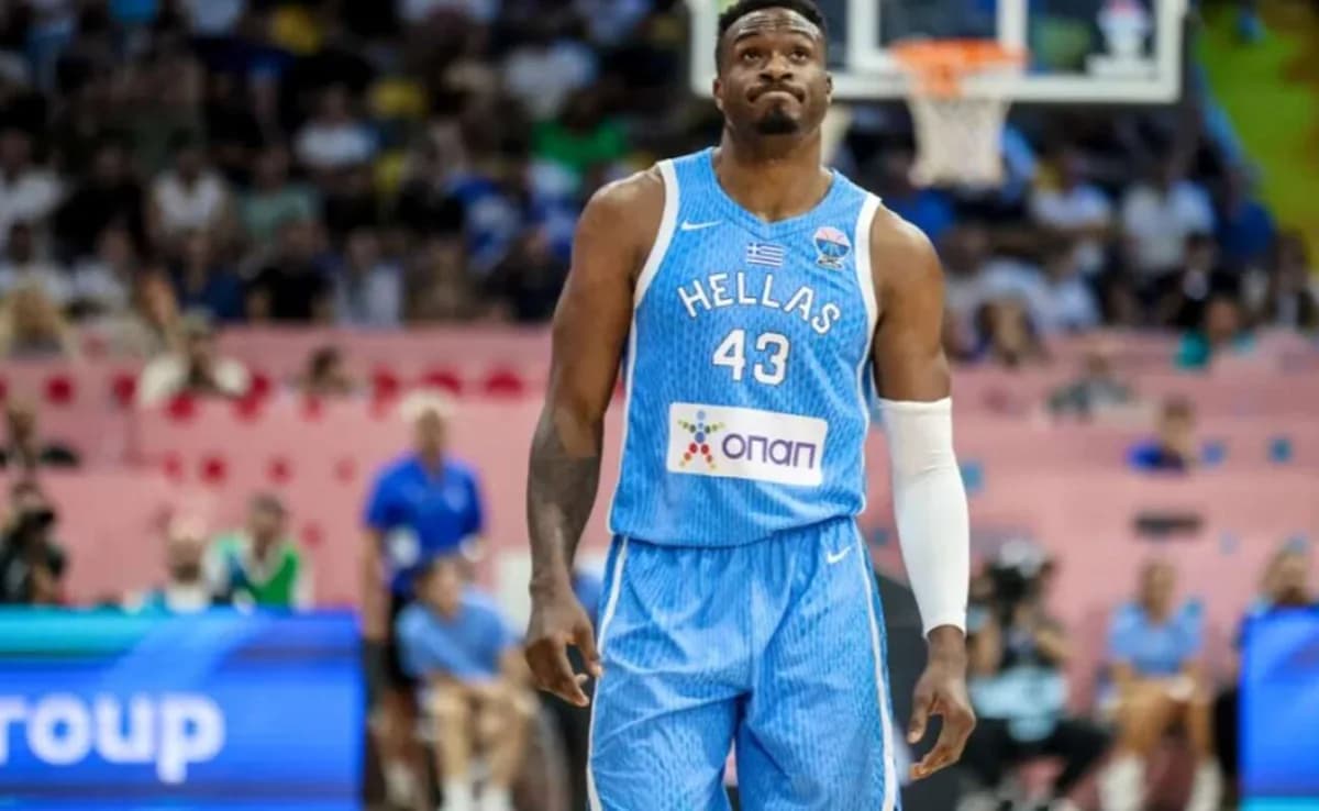 Thanasis Antetokounmpo: "The medal with the National Team is a blessing, Spanoulis gave us motivation"