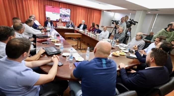 Αποστάσεις για την ΑΤΑ: Συγκρατημένες οι εργοδοτικές οργανώσεις