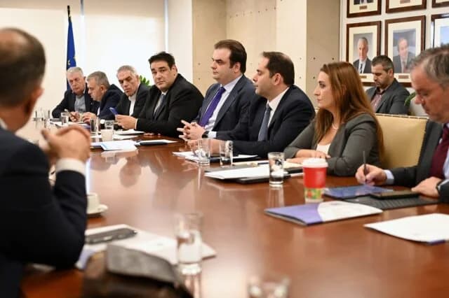 פייראקאקיס: מימון נוסף לרשויות המקומיות בשנת 2026