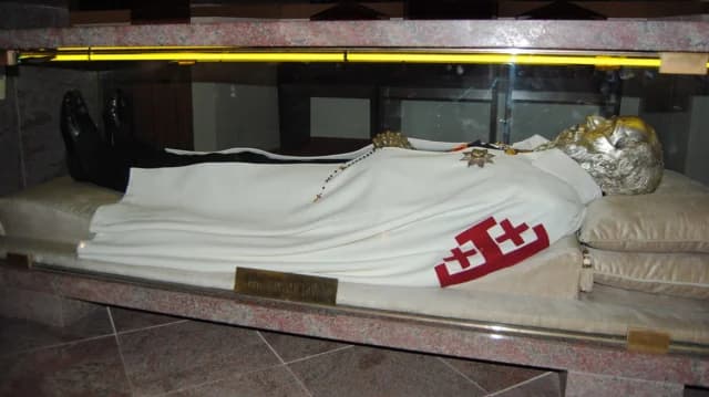 Bartolo Longo: From Satanic Priest to Catholic Saint