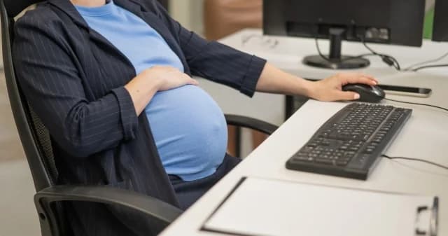DYPA: Пособие по беременности и родам также для самозанятых женщин