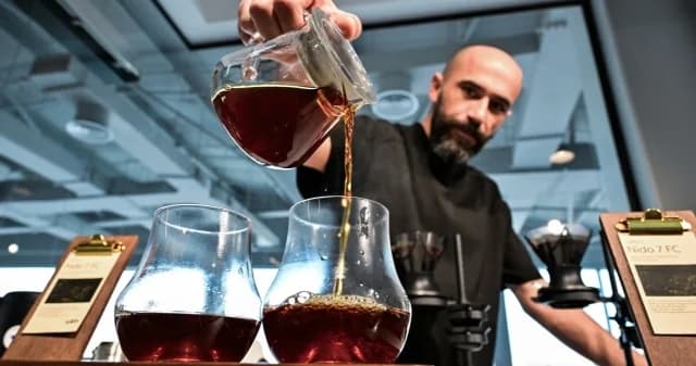 Café de oro en Dubái: ¡1.000 dólares la taza!
