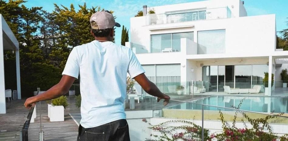 Λαμίν Γιαμάλ: «Επιδεικνύει» την υπερπολυτελή έπαυλη των 10 εκατ. ευρώ