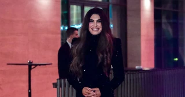 Kimberly Guilfoyle trifft in Athen ein: Empfang für US-Marines