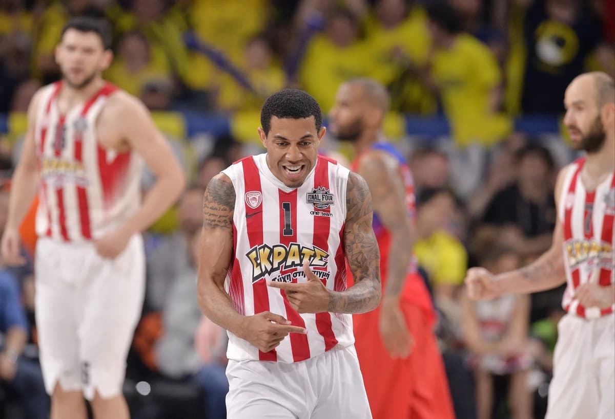 Aris: Erik Green en la lista de transferibles