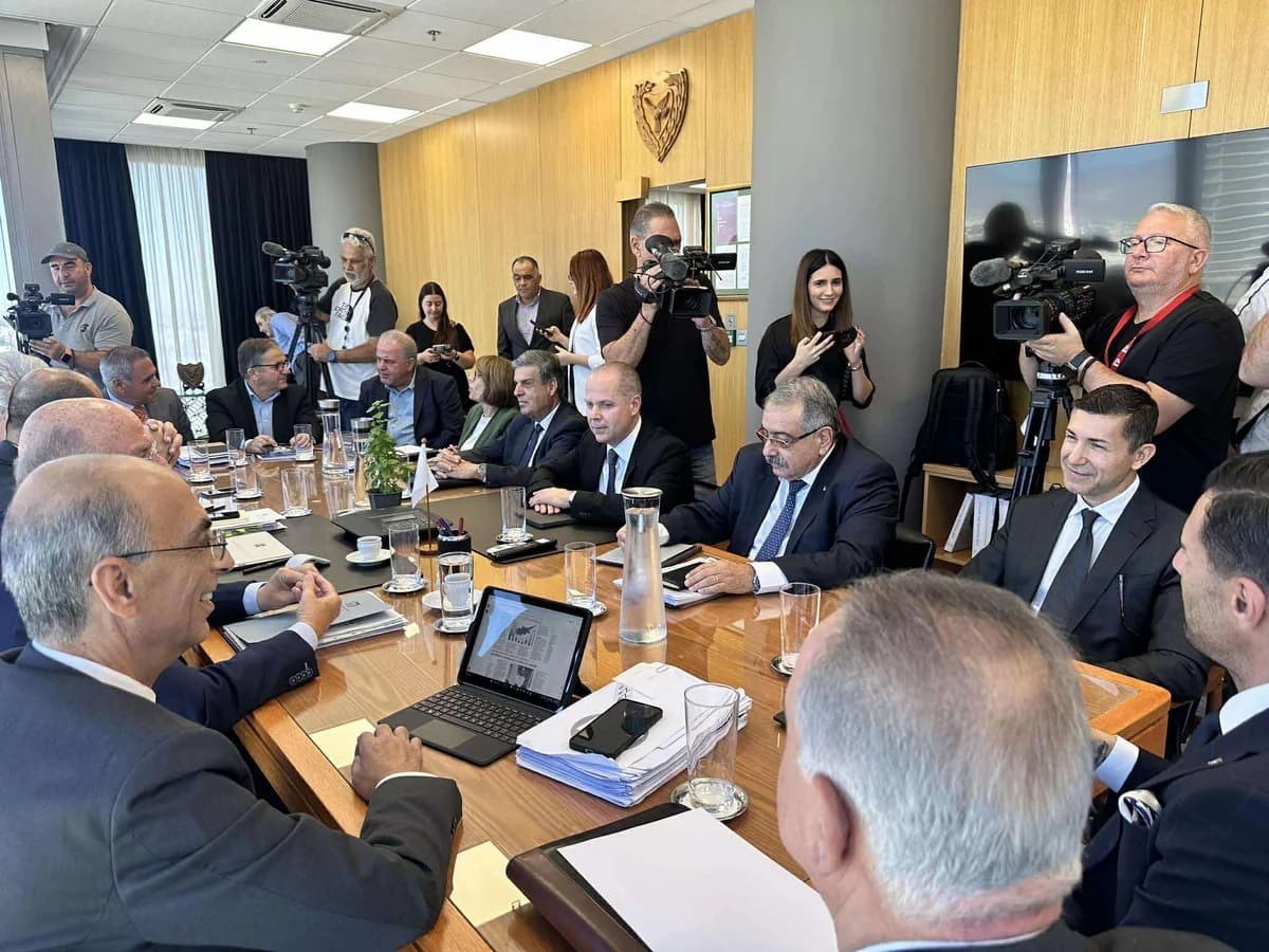 АТА: Соглашения и разногласия перед встречей в Президентском дворце