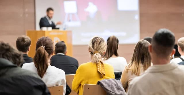 Σύνοδος Πρυτάνεων: Αίτημα για παράταση διαγραφής «αιώνιων» φοιτητών
