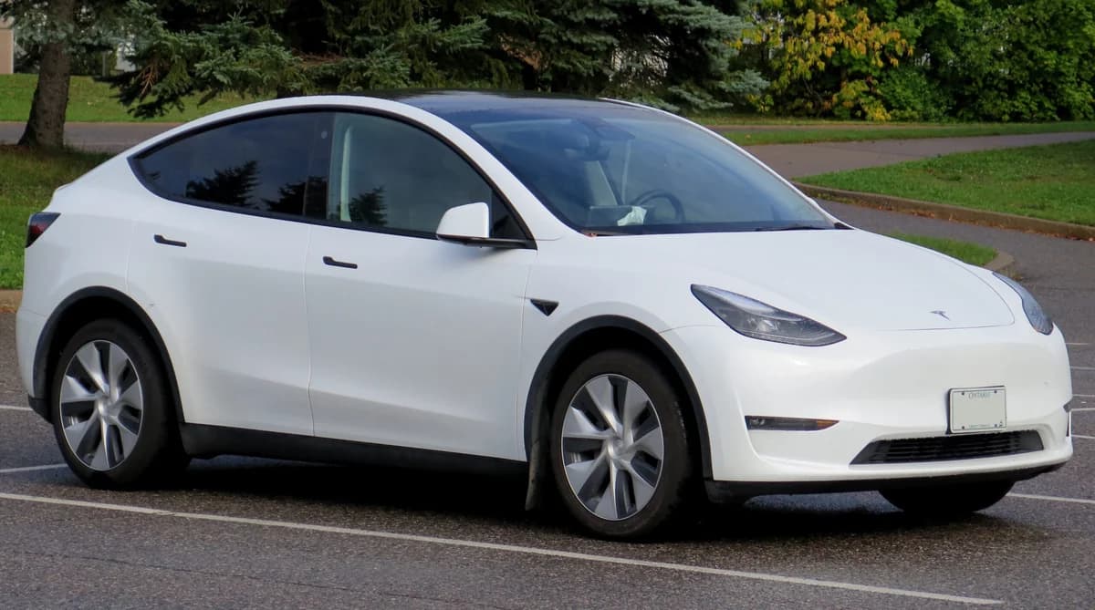 Συστάσεις ΤΟΜ για οχήματα TESLA με πρόβλημα στις χειρολαβές θυρών
